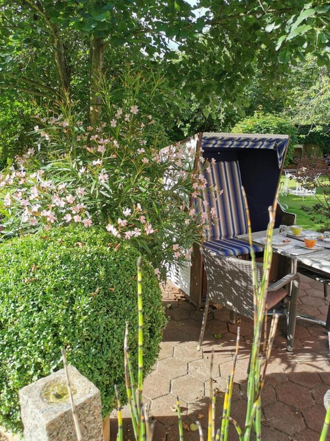 Hotel Garni Landhaus Uttum Krummhörn Εξωτερικό φωτογραφία