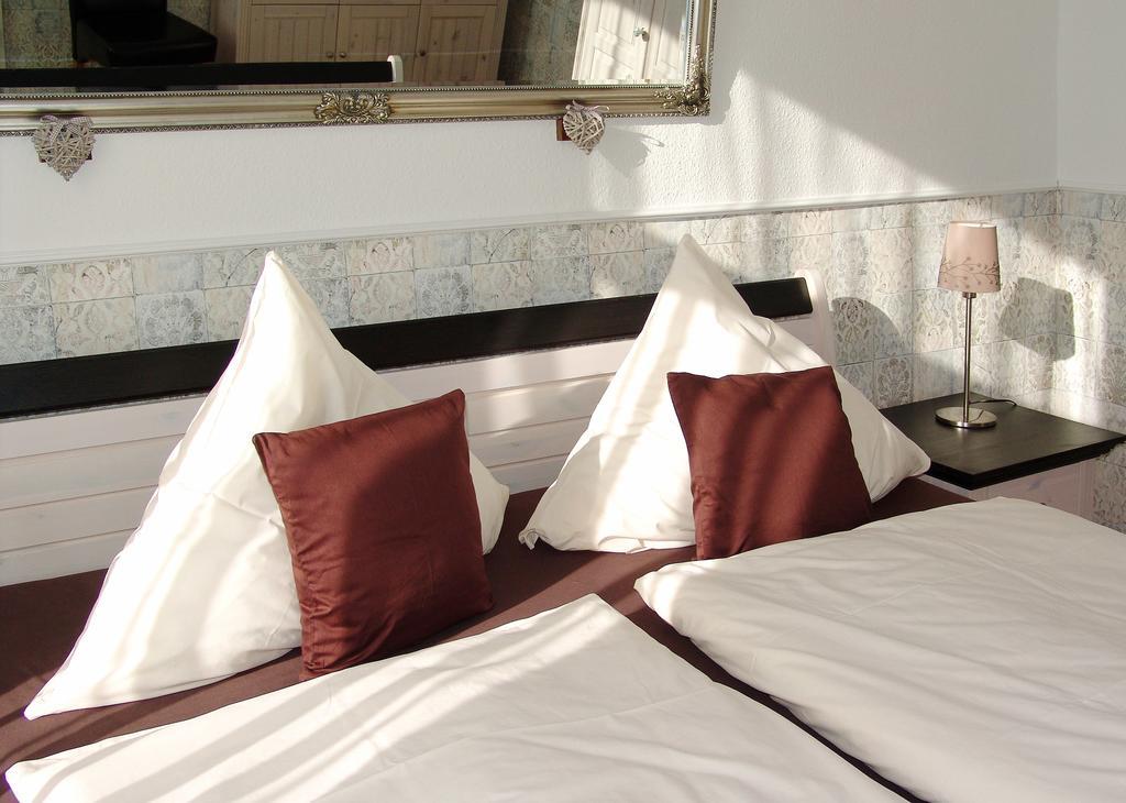 Hotel Garni Landhaus Uttum Krummhörn Εξωτερικό φωτογραφία