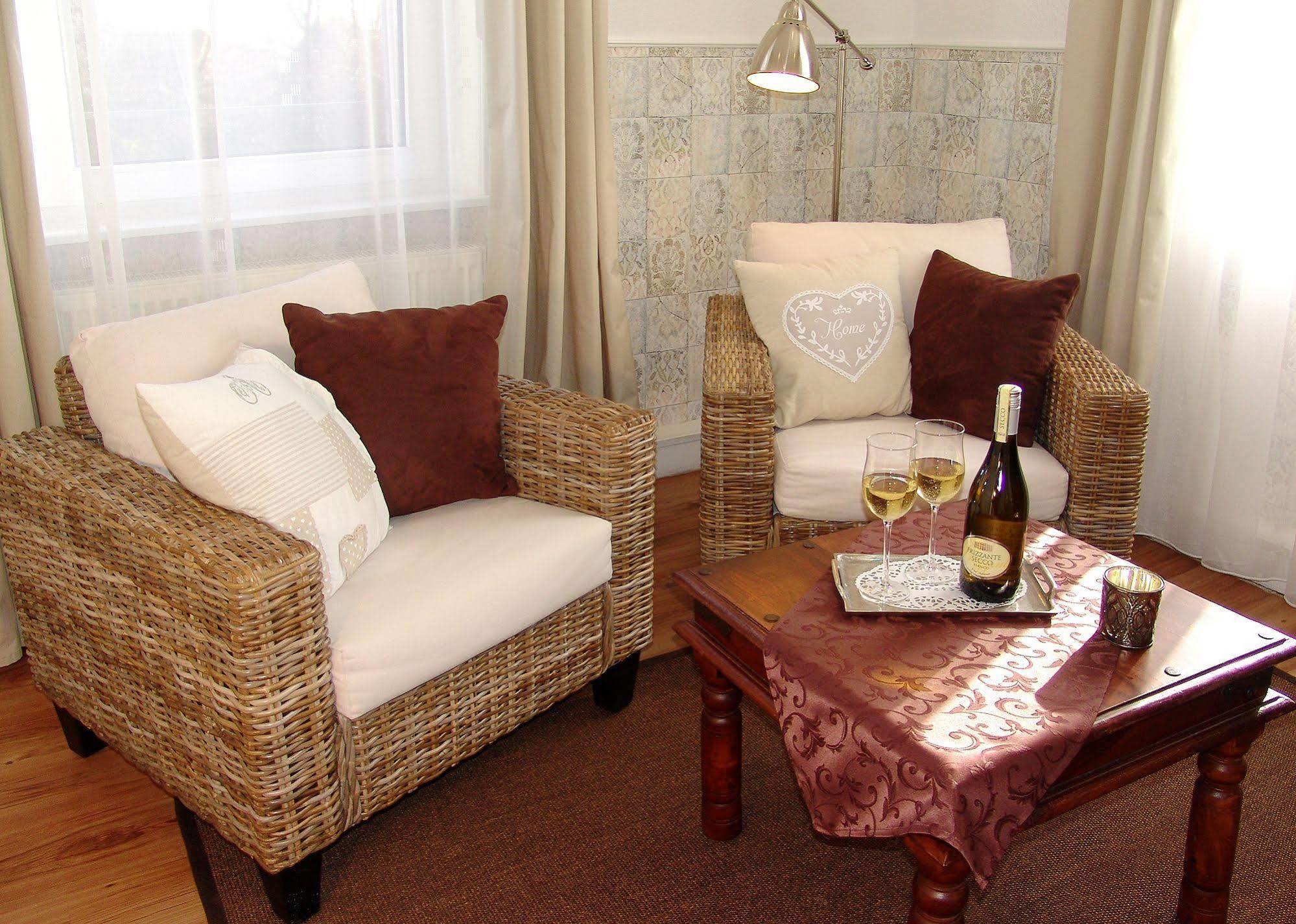 Hotel Garni Landhaus Uttum Krummhörn Εξωτερικό φωτογραφία